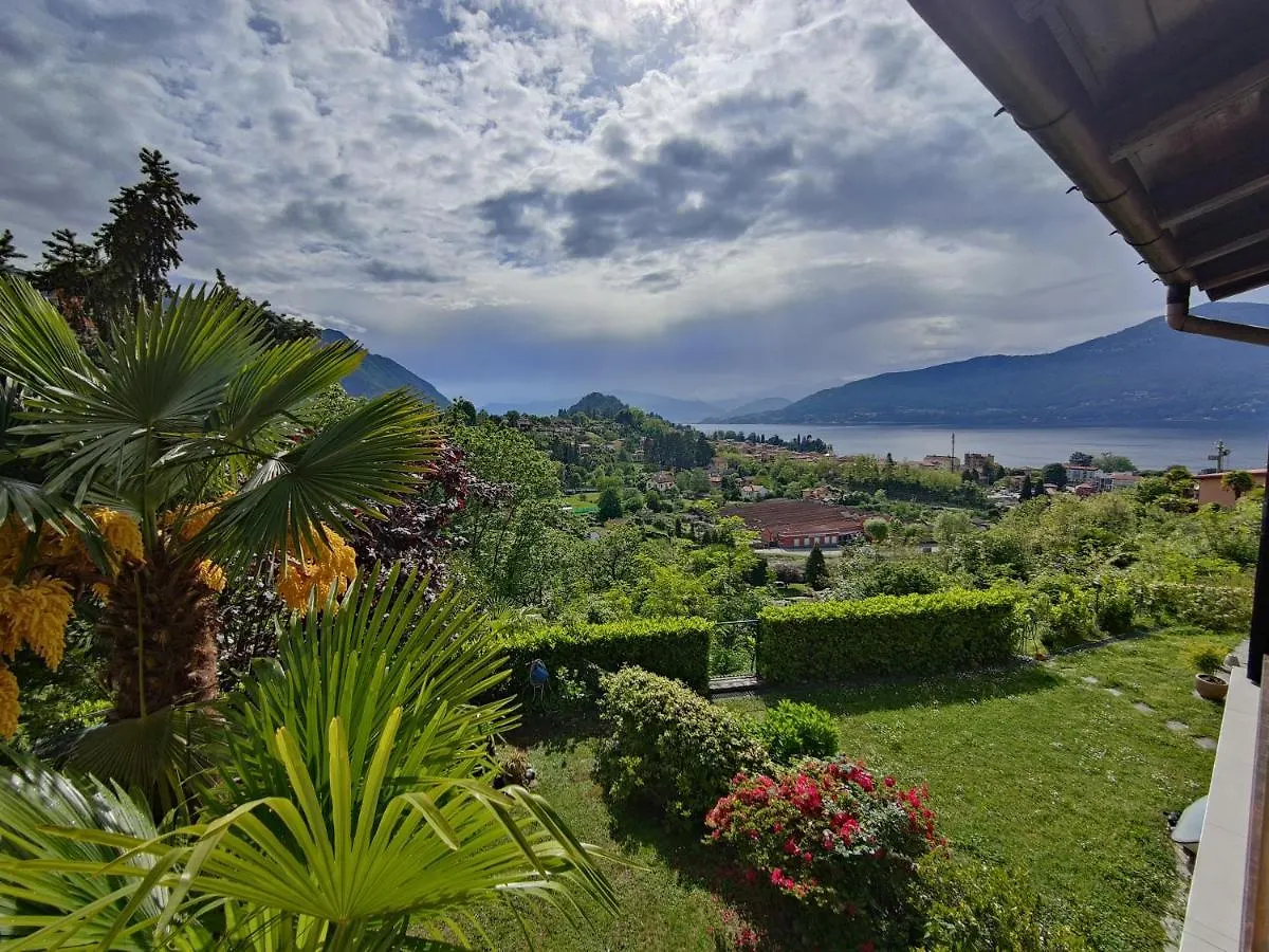 Feluca Porto Villa Porto Valtravaglia Vakantiehuis